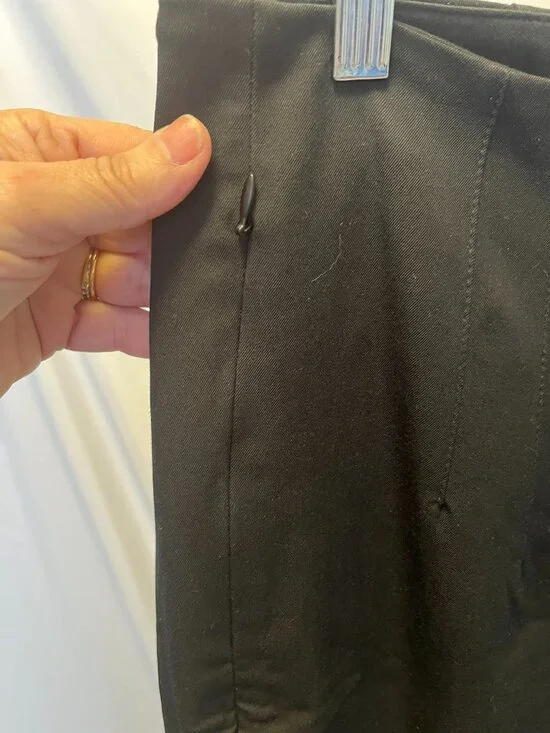 Old Navy Extra High‑Waisted Polished Pixie Skinny Pants – Size 14 - NWT - Picture 8 of 15